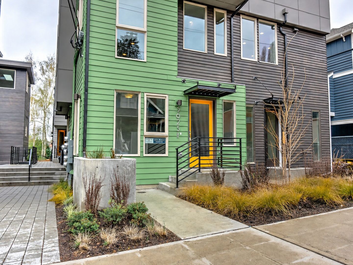 2Bd/1.75Ba Seattle Townhome – photo 1