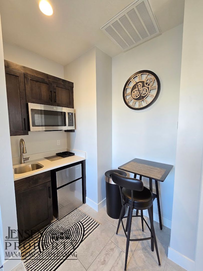 Casita in the Ledges for rent!! – photo 4