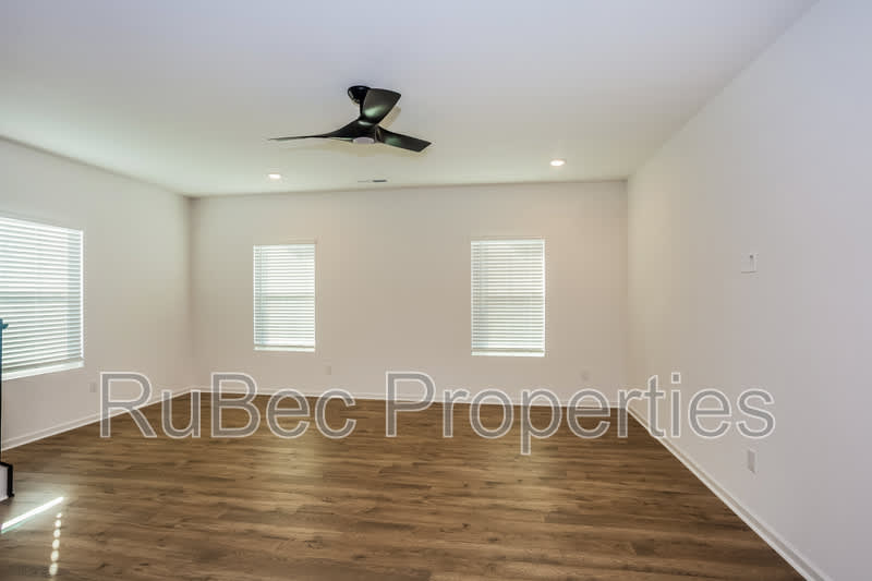 11828 Avocet St – photo 4