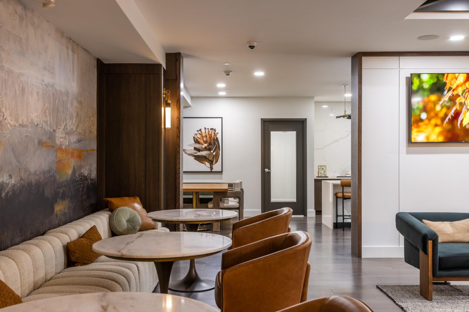 2020 Providence – photo 3