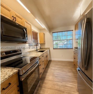 2646 SE 19th Ct – photo 5