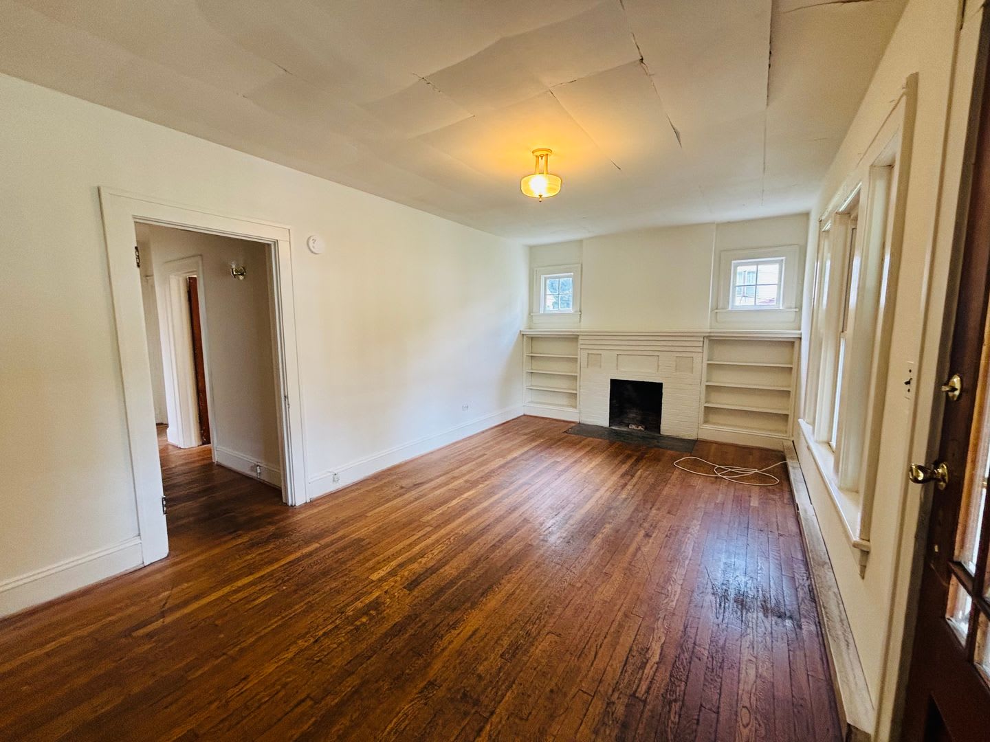 2 Bedroom 1 Bath Duplex – photo 2