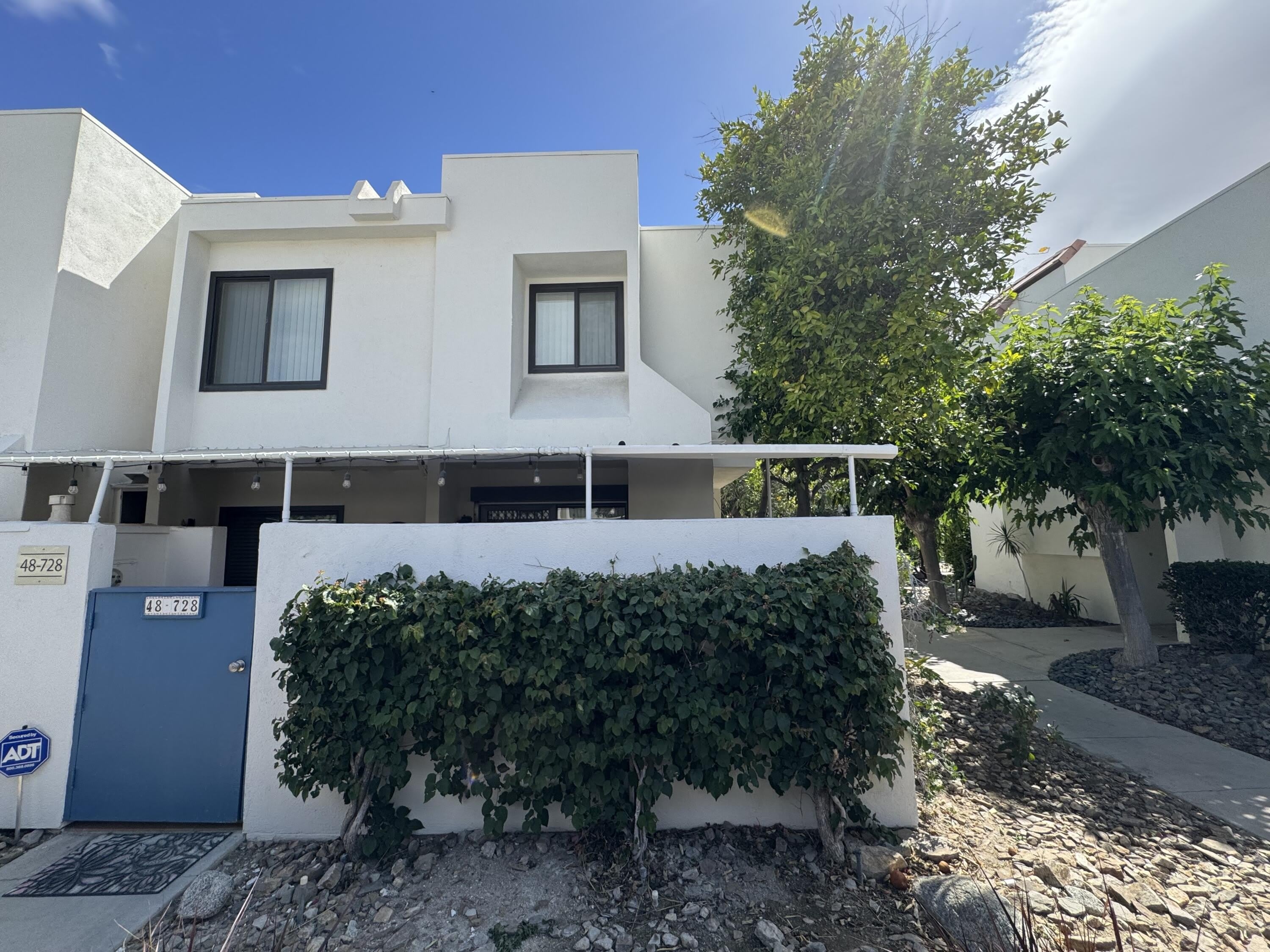 48728 Desert Flower Drive – photo 2