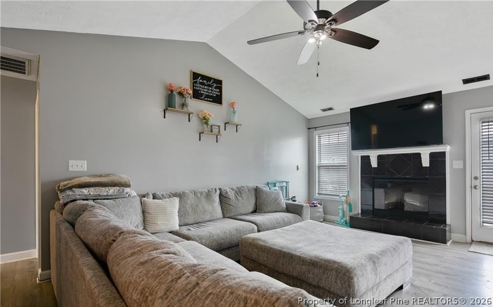 2232 Cliff Swallow Drive – photo 4
