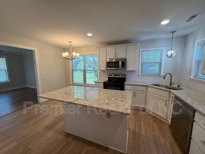 3963 Talcott Ave – photo 3