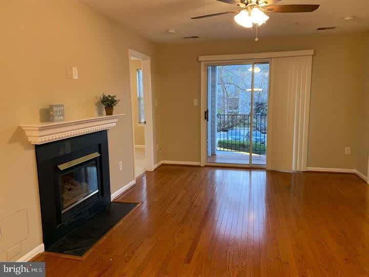 10010 VANDERBILT Circle – photo 4