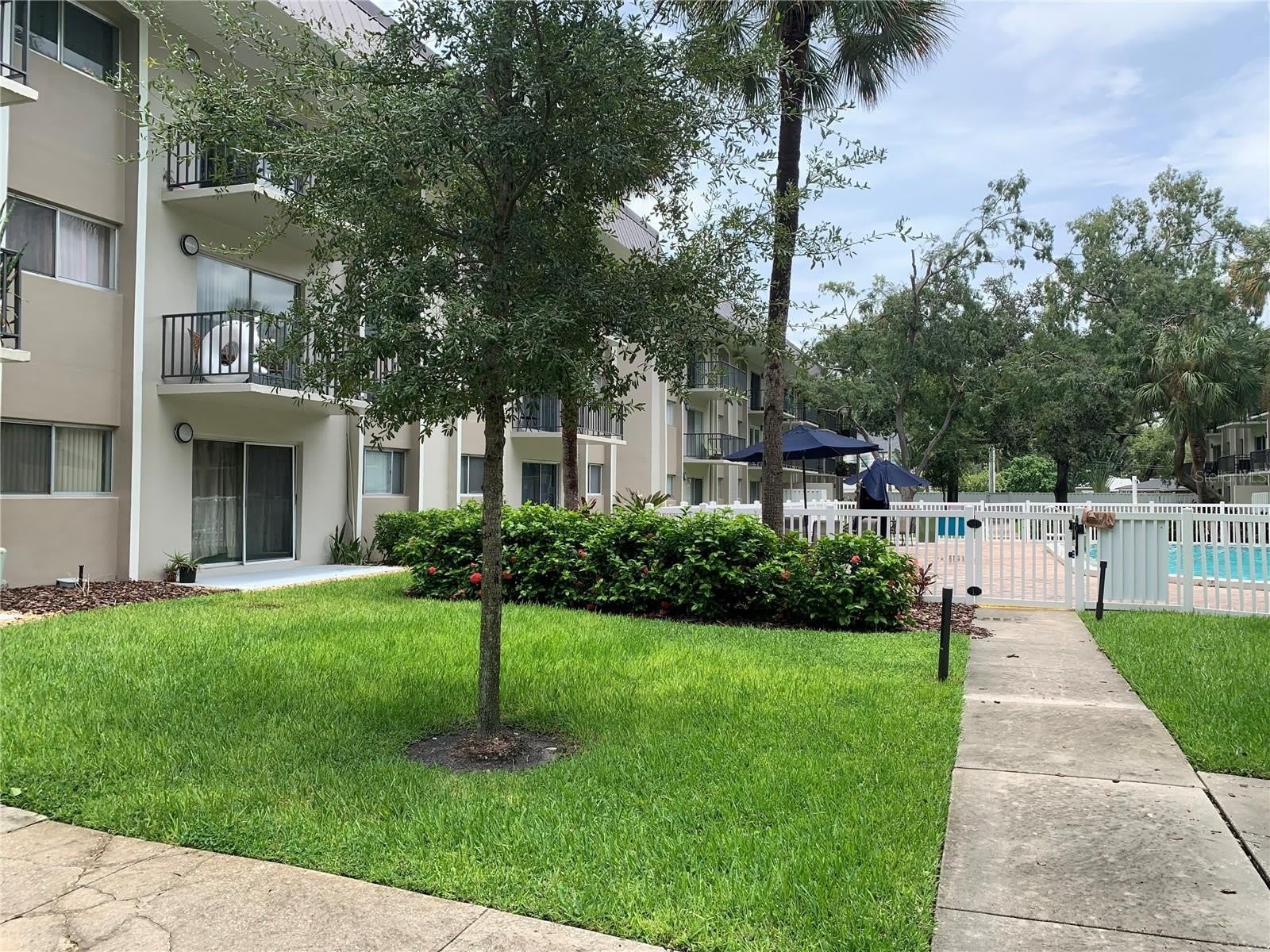 4611 W FIG Street – photo 5