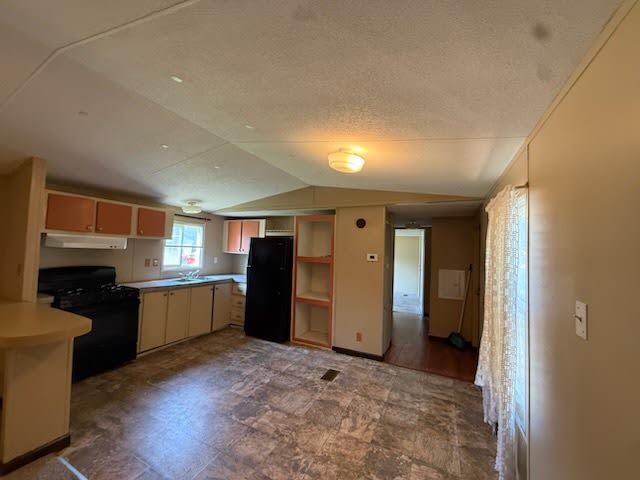 820 Grant Avenue – photo 2