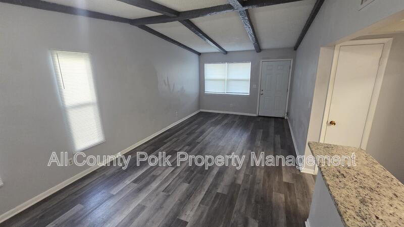 3039 Saint Paul Dr. – photo 2
