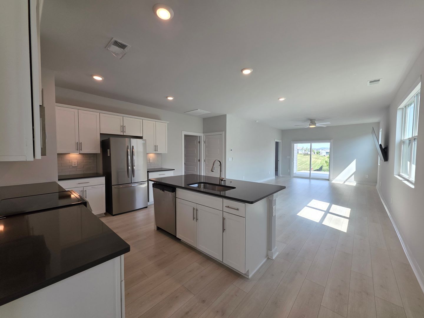 For Lease Experience Comfortable Low Maintenance Living In One Of Gallatin S Premier Active Adult 55 Communities – photo 5