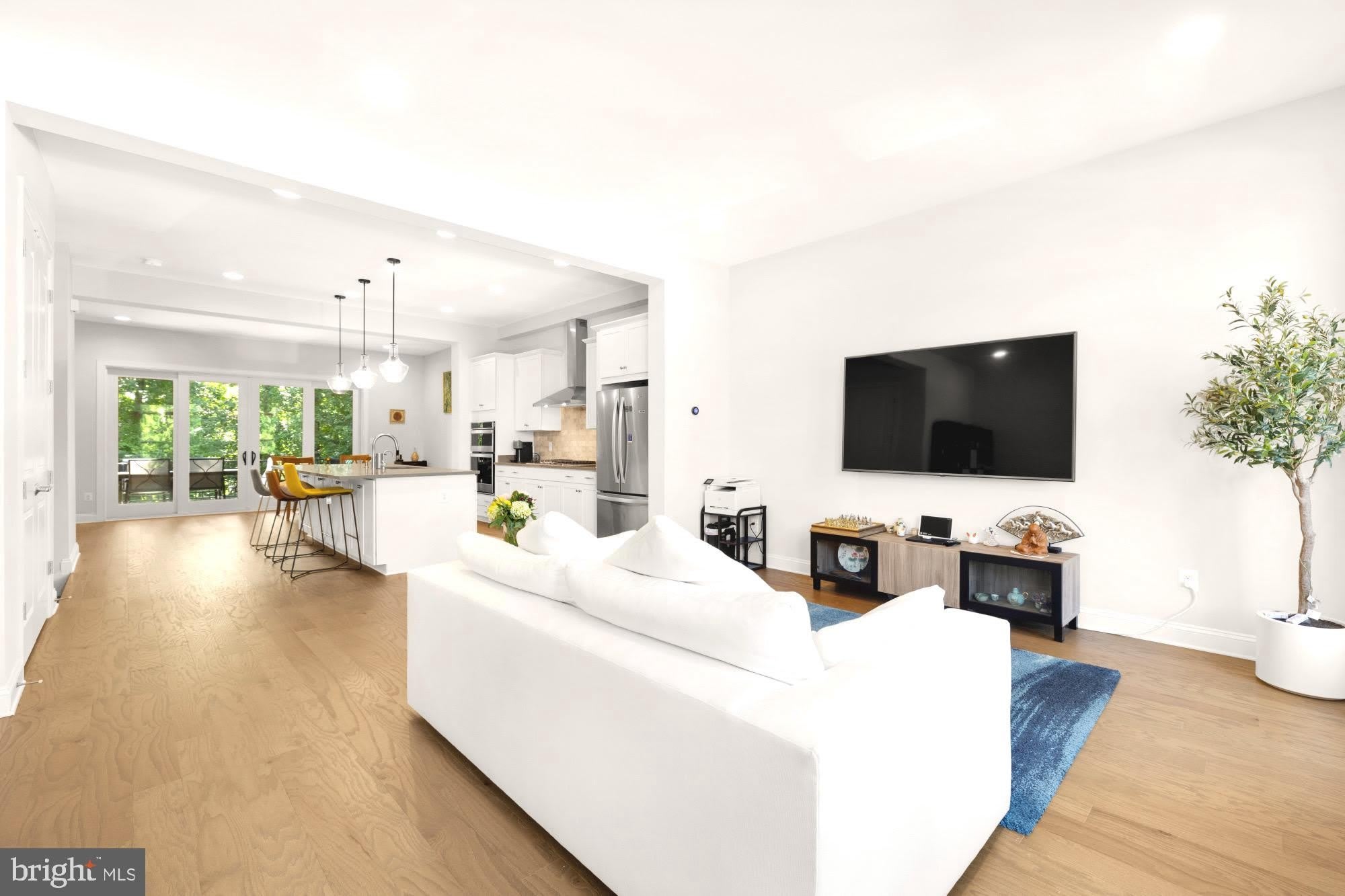 4505 PLATEAU Drive – photo 3