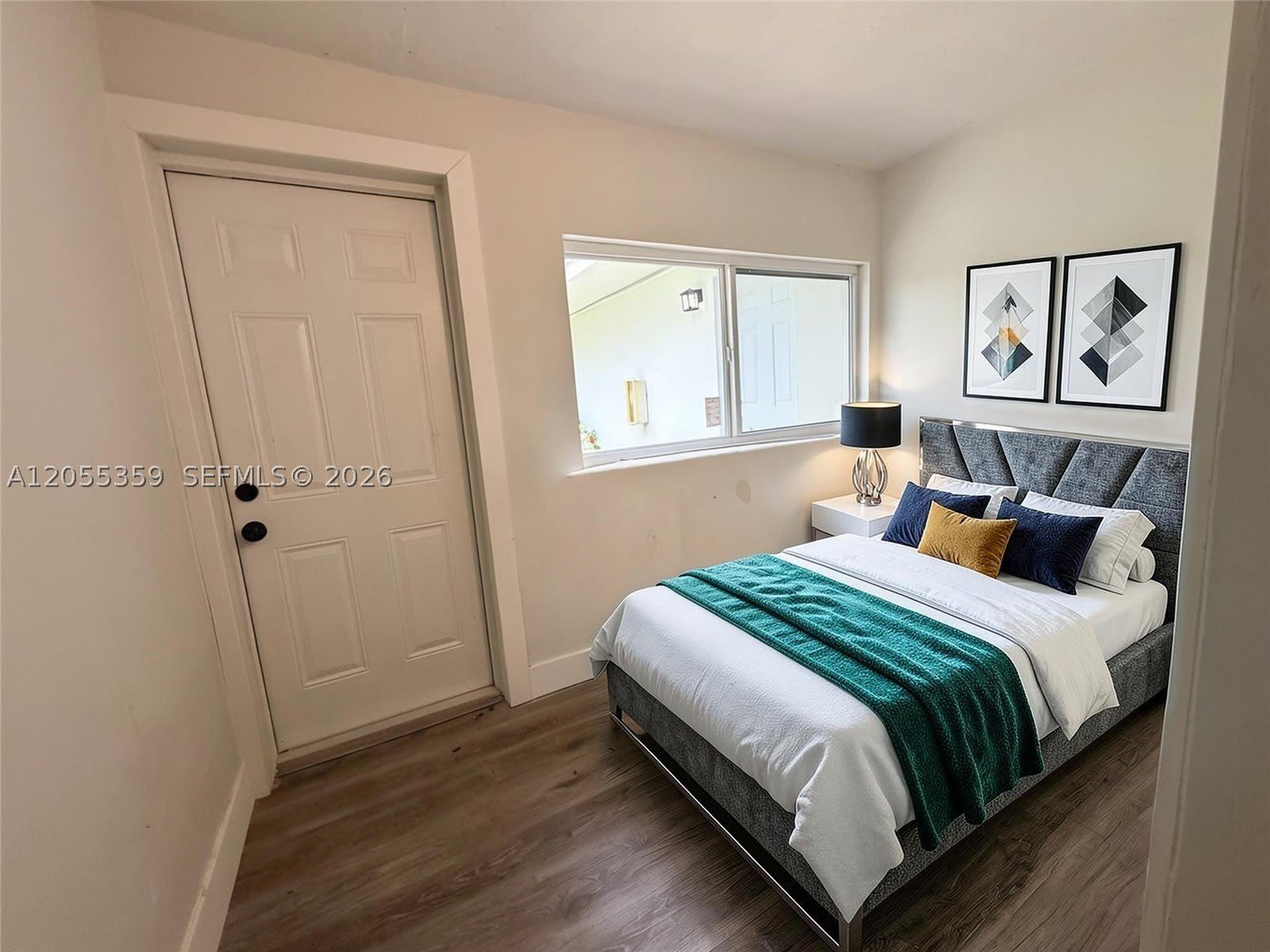 2237 Wilson St – photo 4