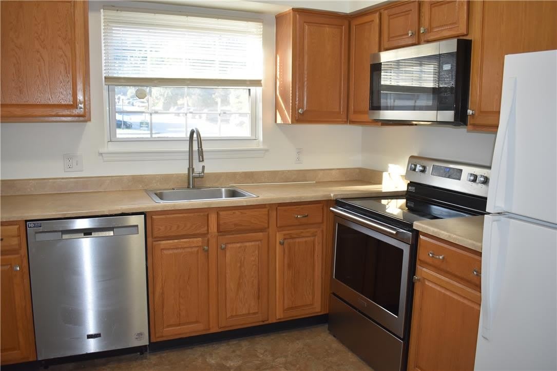 1604 Shenandoah Court – photo 2
