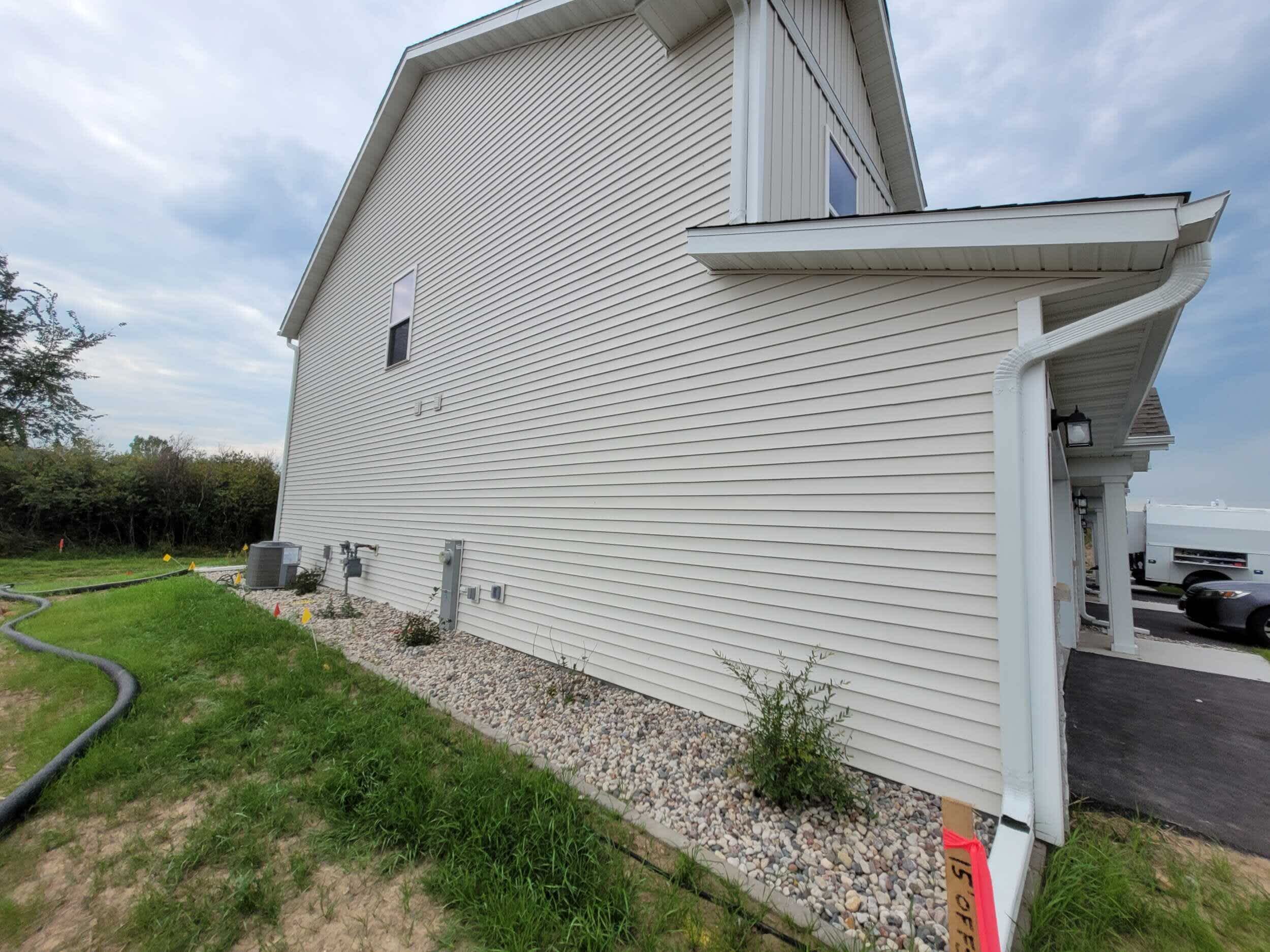 1706 E 23rd St – photo 3