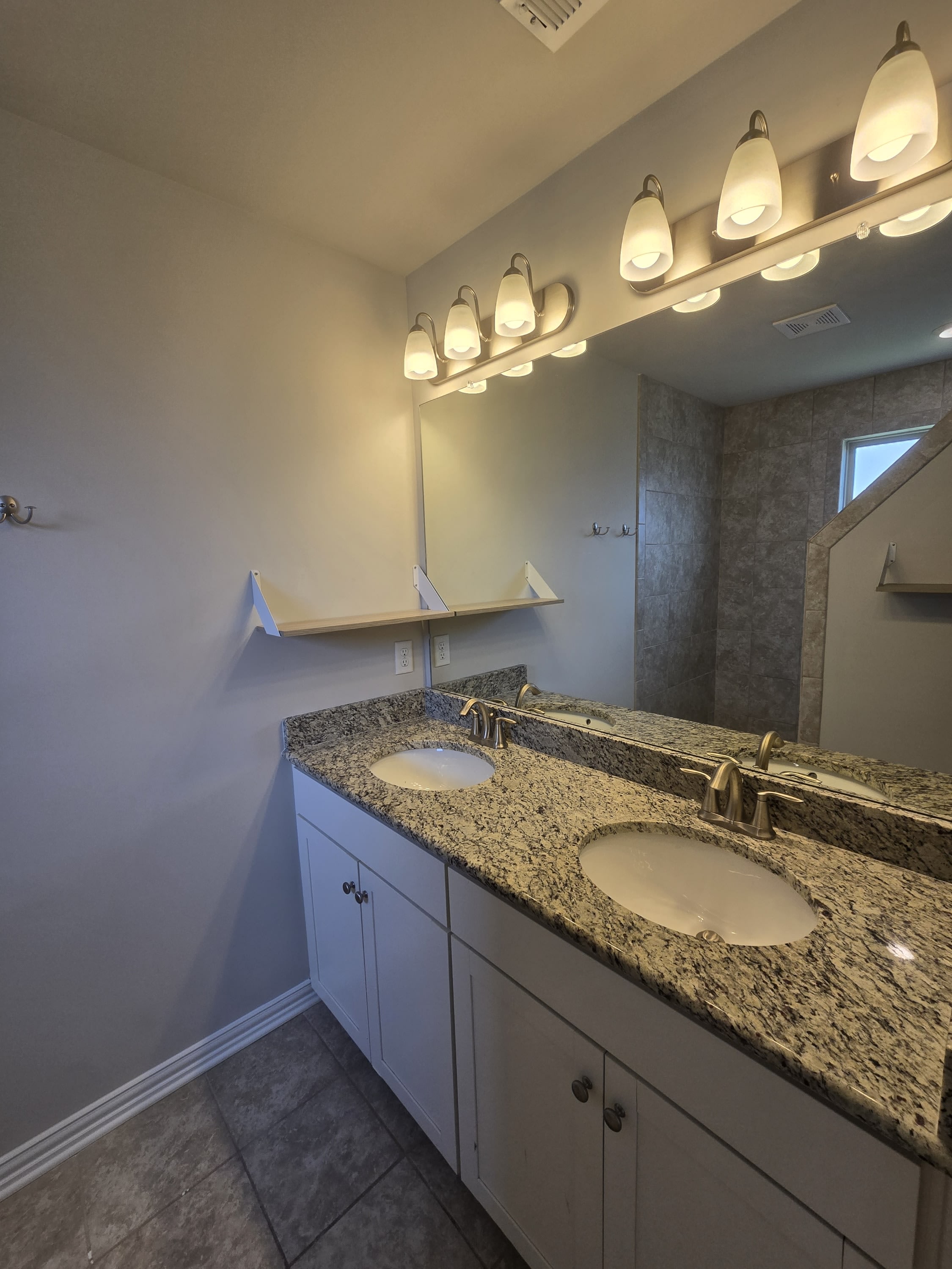 3005 Montrose Lane – photo 5