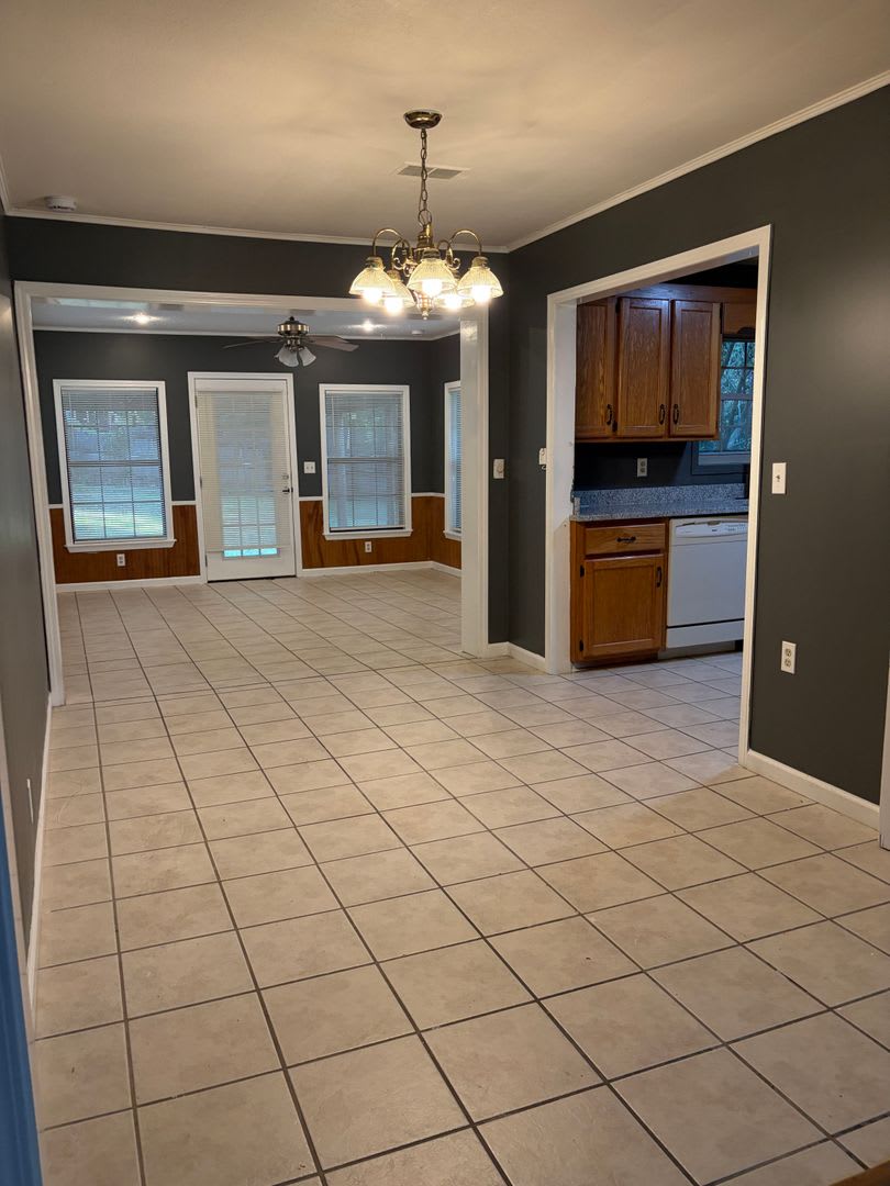 Charming 3Br 2Ba Tuscaloosa Home With Comfortable Living Space – photo 5