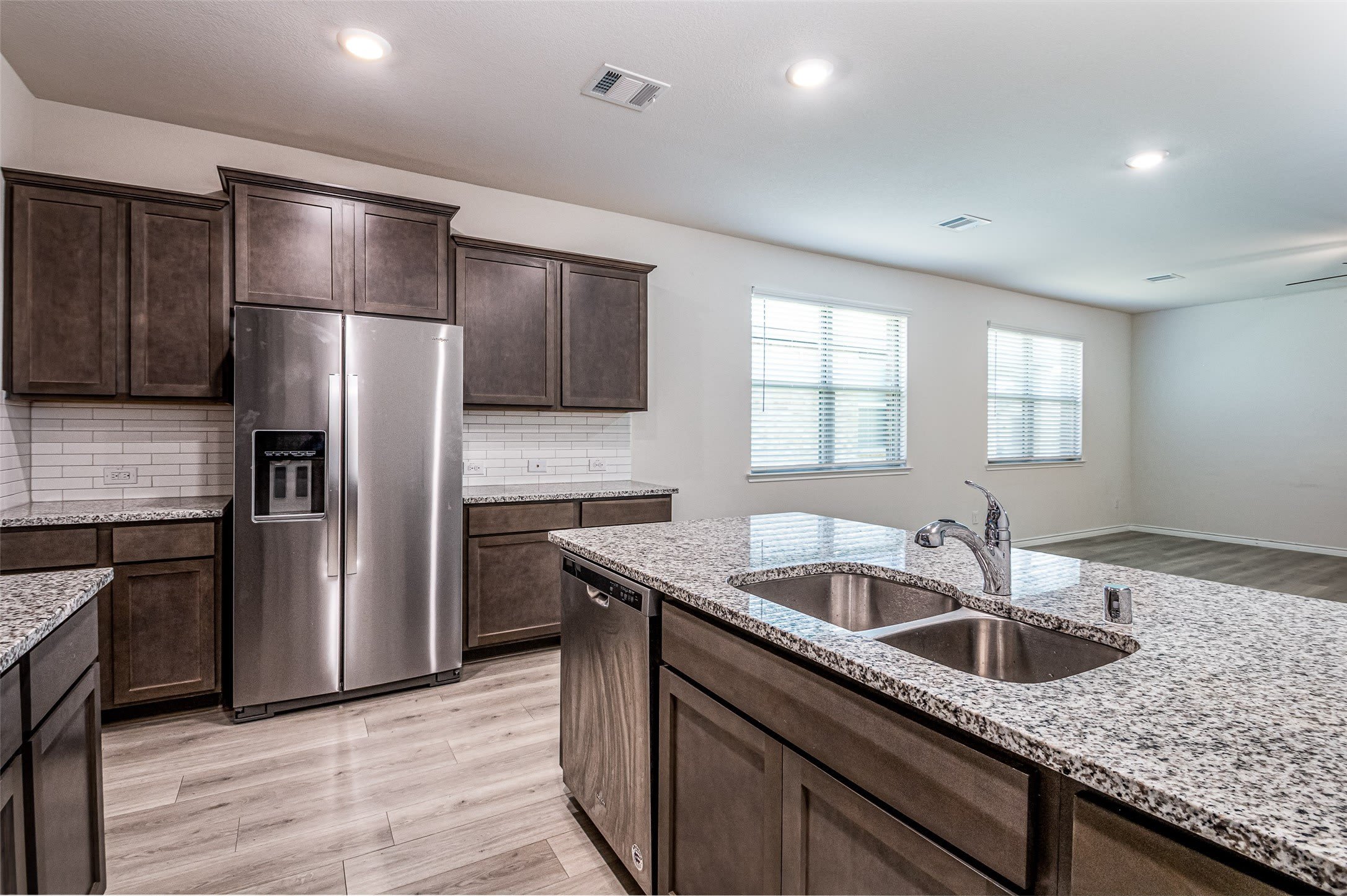 2721 Franklin Drive – photo 5