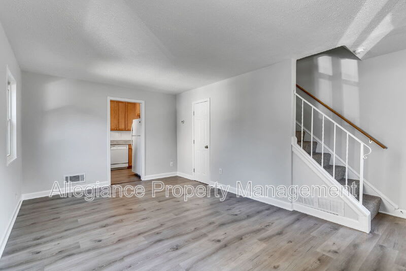 5809 Fifer Drive – photo 3