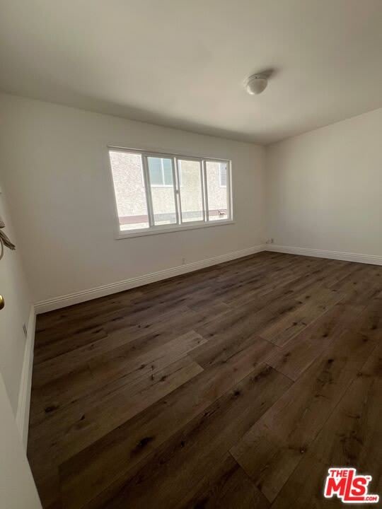 4822 Rosewood Ave – photo 2