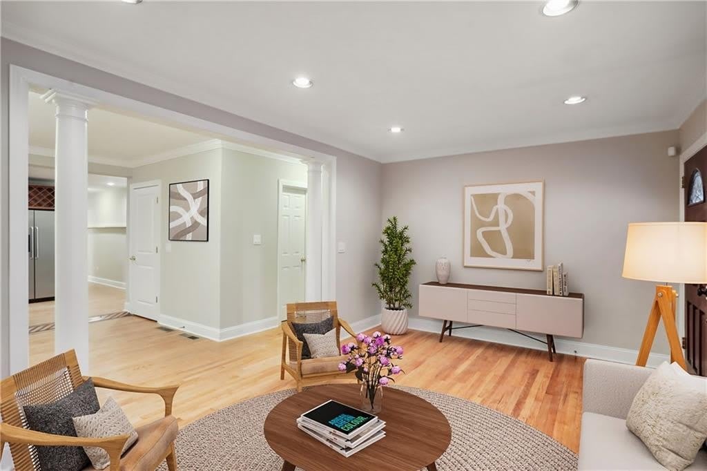 99 Bates Avenue NE – photo 3