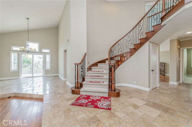 9042 Santiago Drive – photo 2