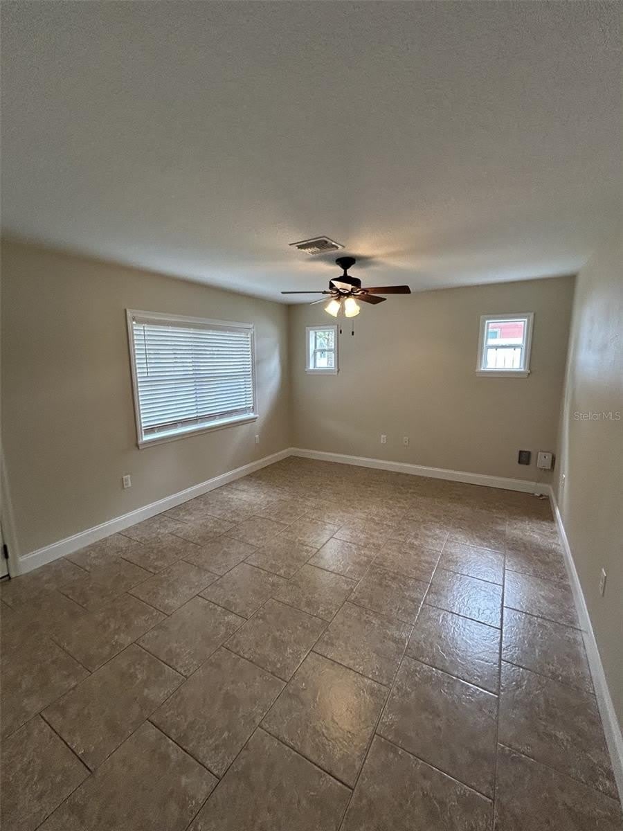 119 W 10TH Avenue – photo 2