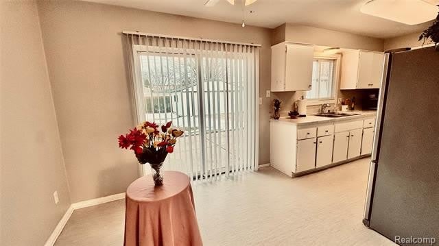 15078 HOUGHTON ST – photo 5