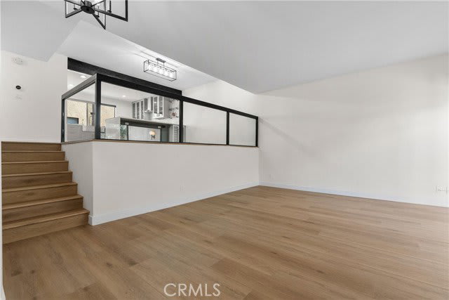 18417 Collins Street – photo 3