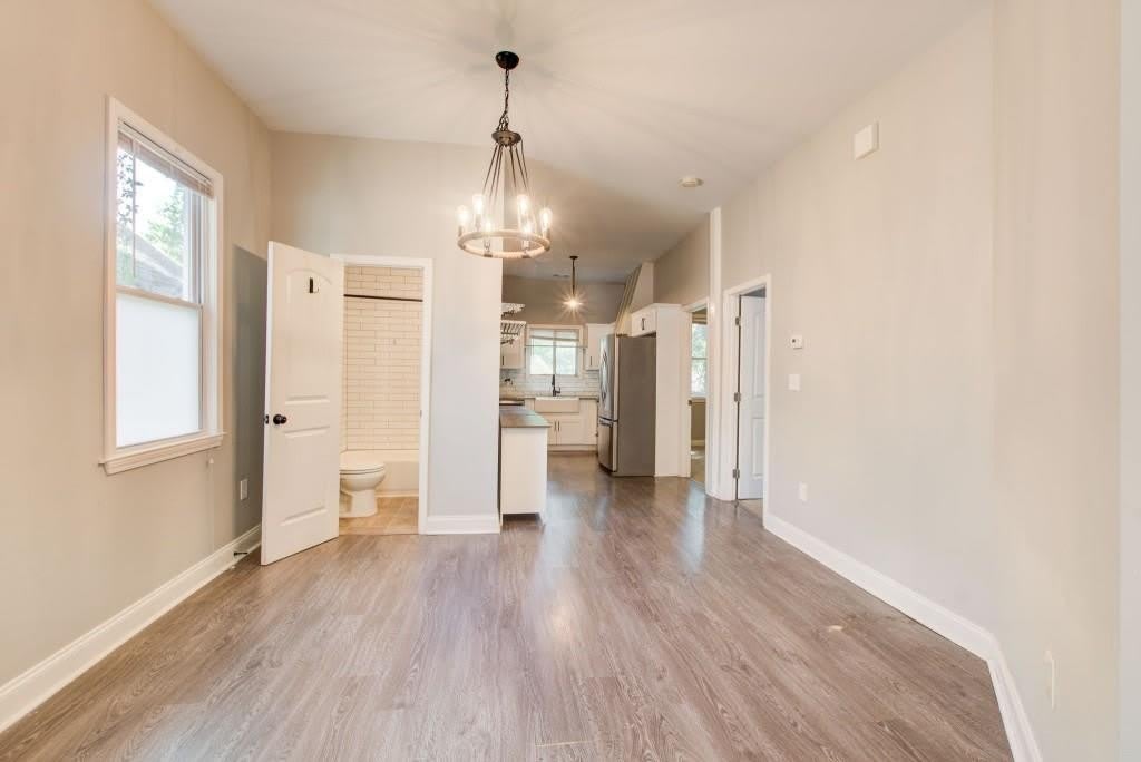 592 Martin Street SE – photo 5