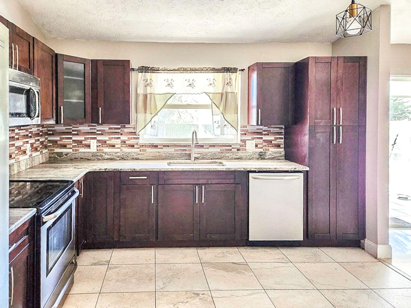 Port St. Lucie Home for rent – photo 4