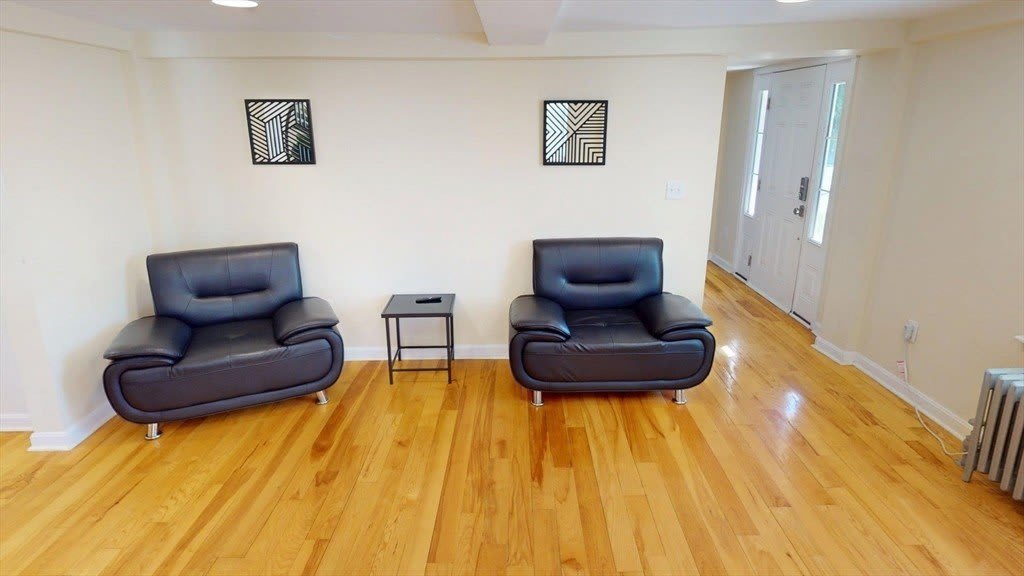 266 Webster St – photo 3