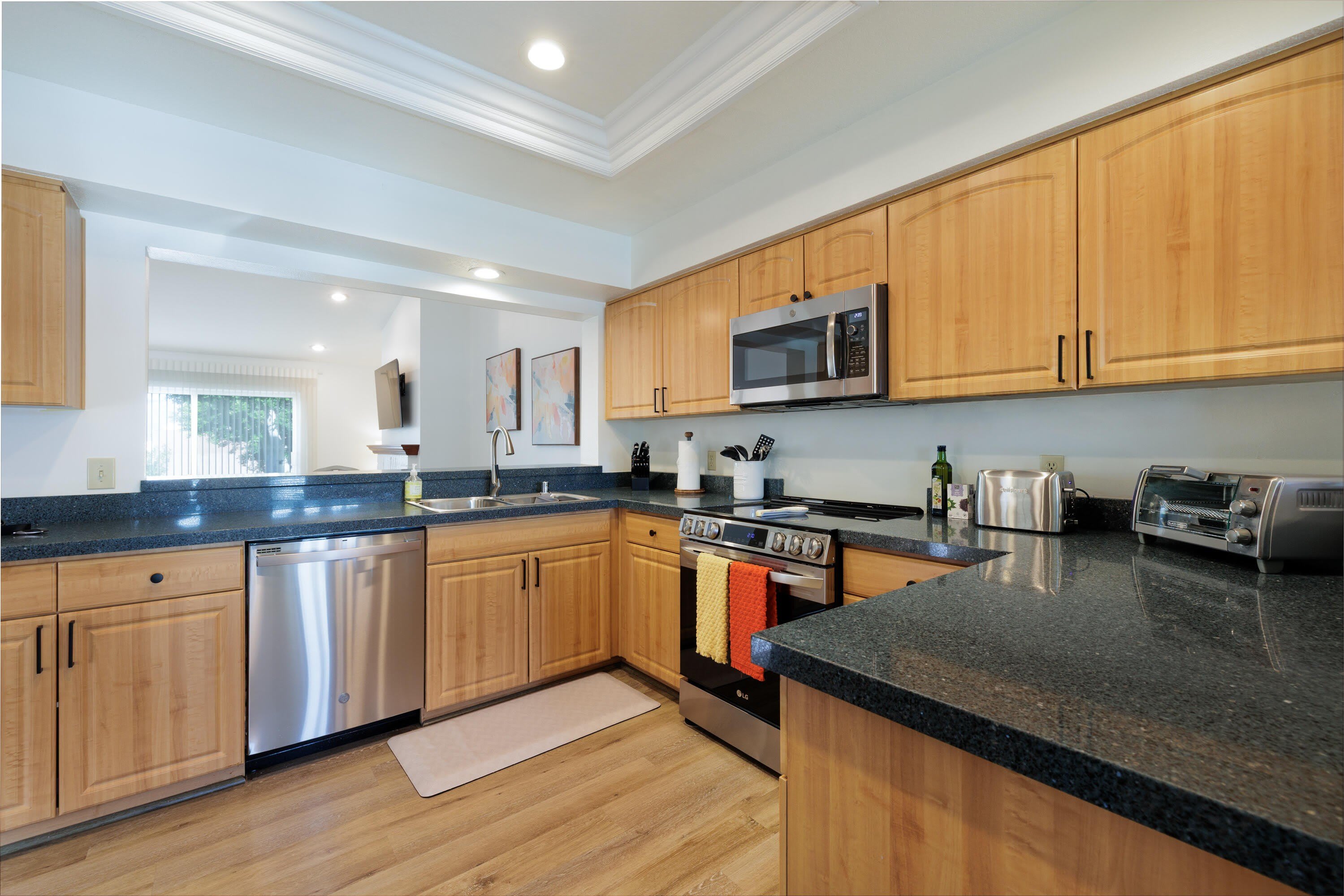 156 Falls Court – photo 3