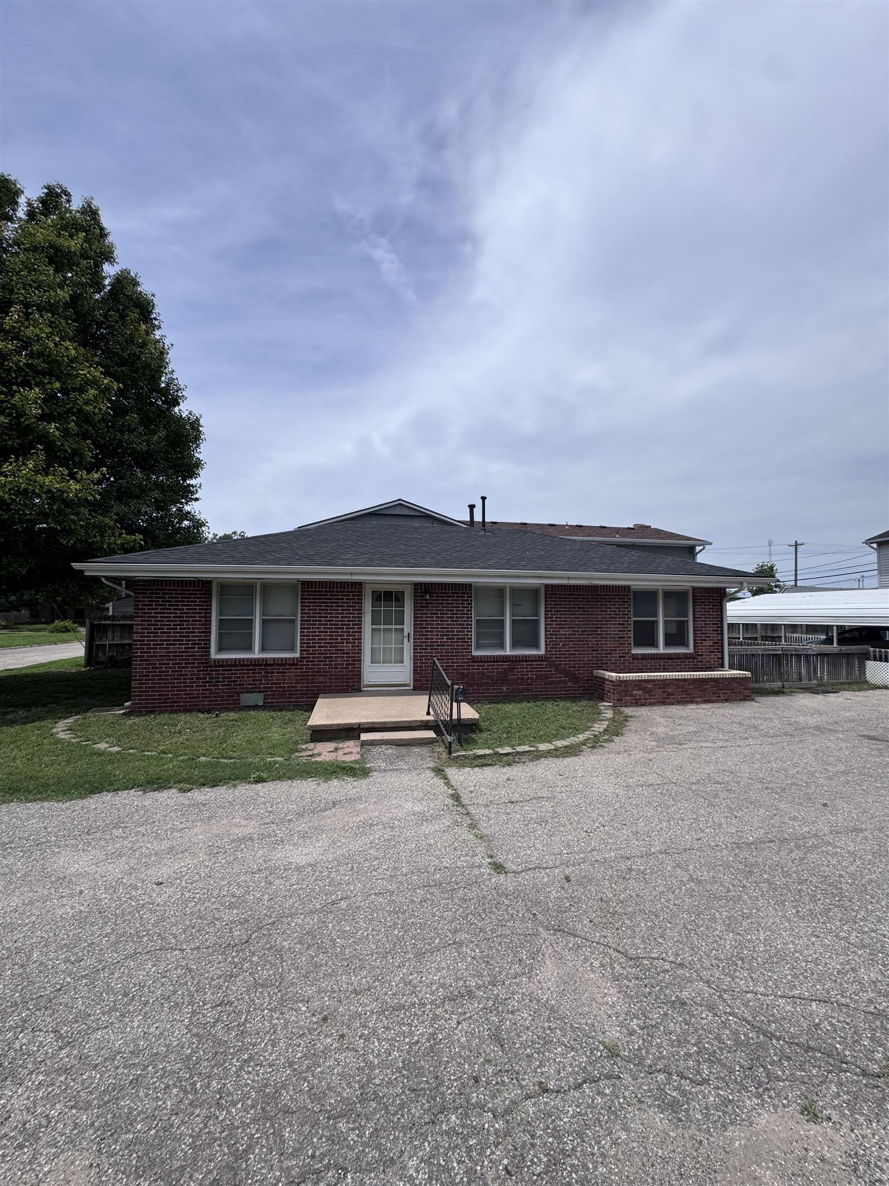 3150 W Mentor – photo 1