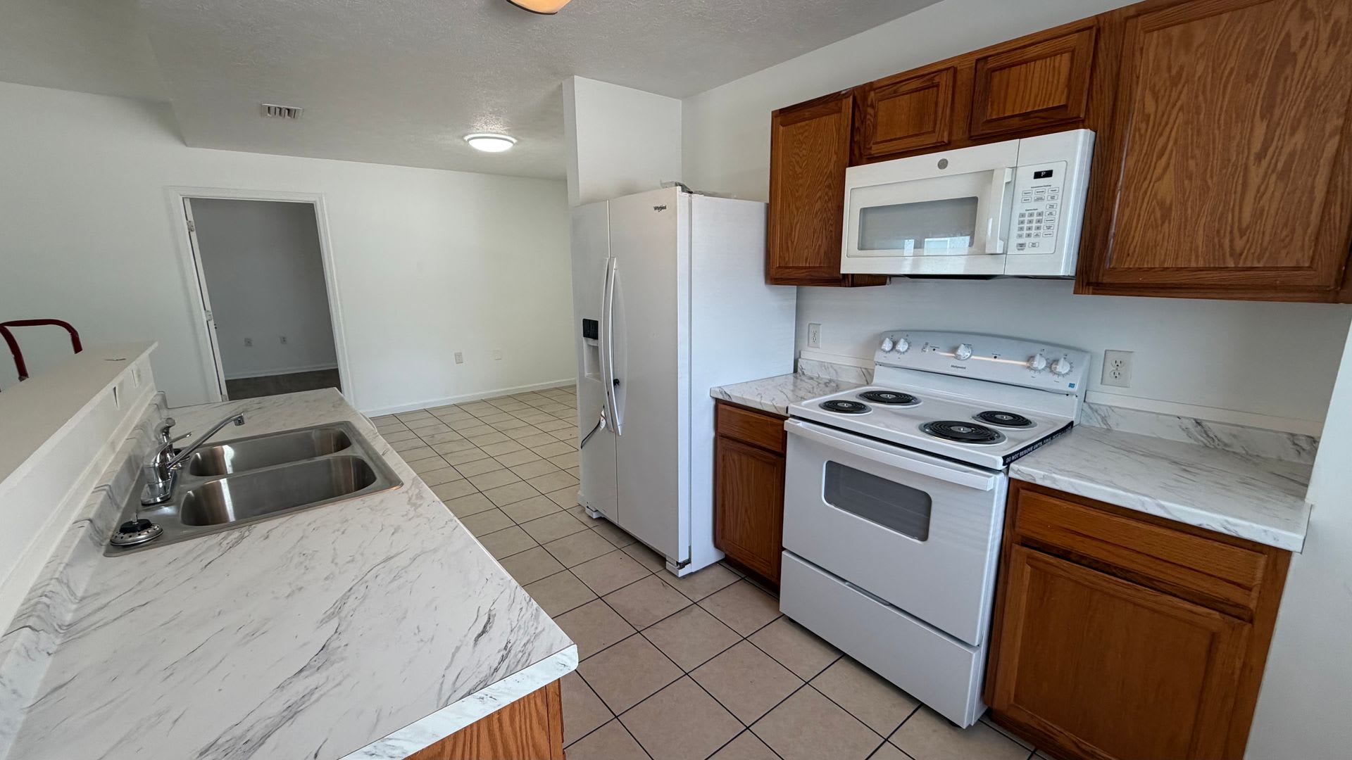 9117 Laird Street – photo 5