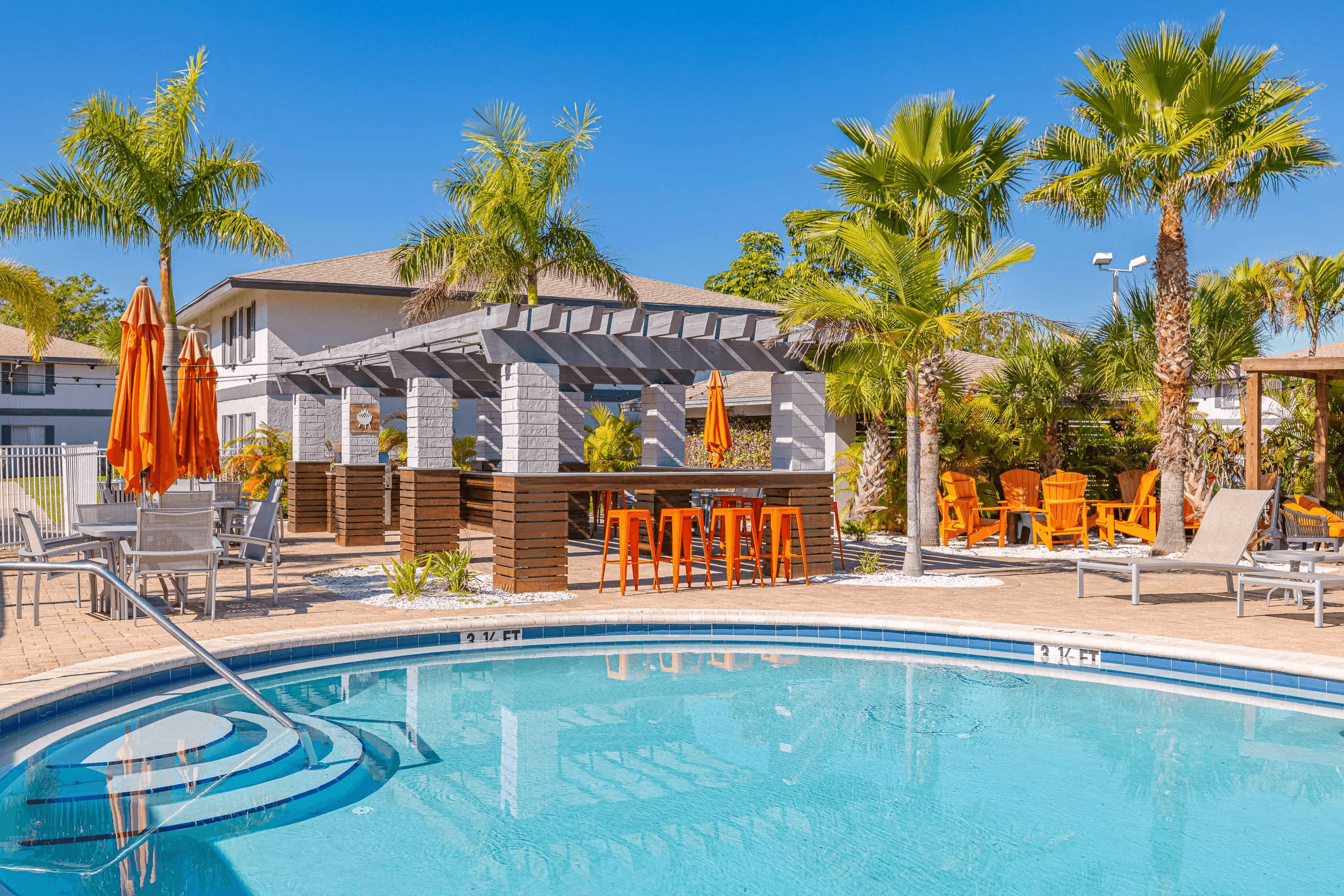 Shoreline Pointe Apartments – photo 1