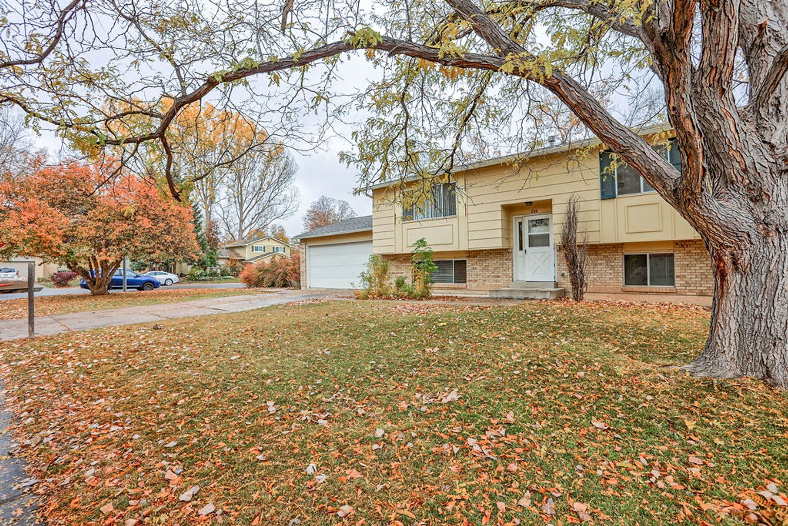 Beautiful 4 Bedroom Split-Level Home – Large Lot in West Fort Collins – photo 3