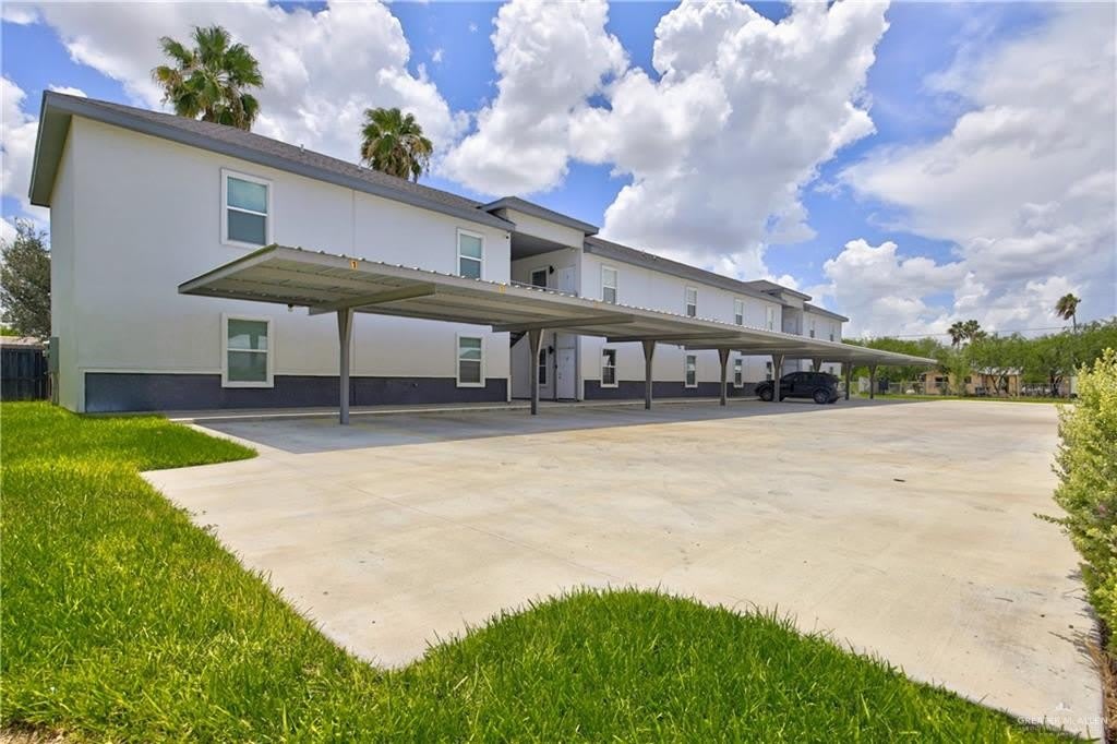 1207 W Kennedy Street – photo 2