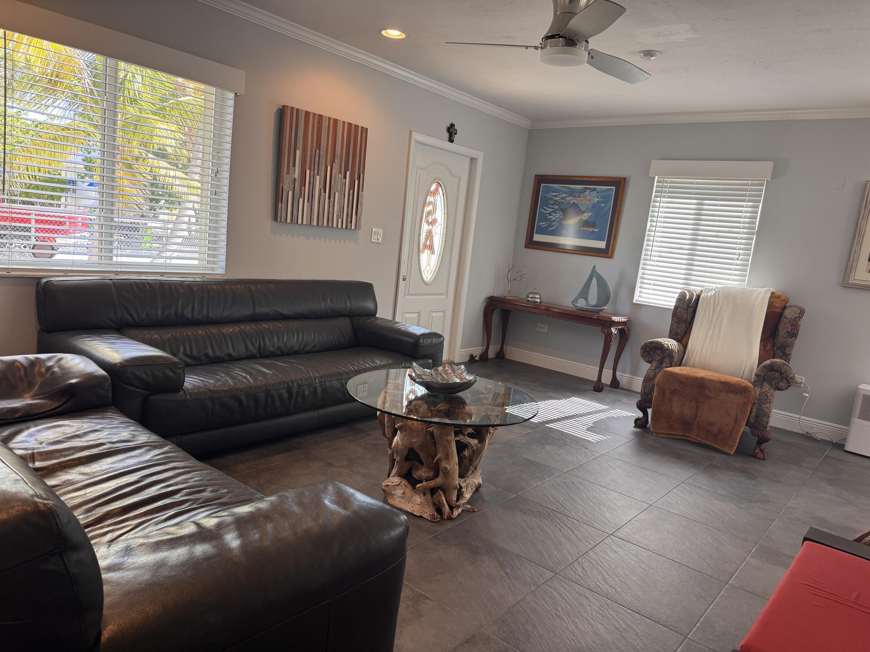135 Peace Avenue – photo 5