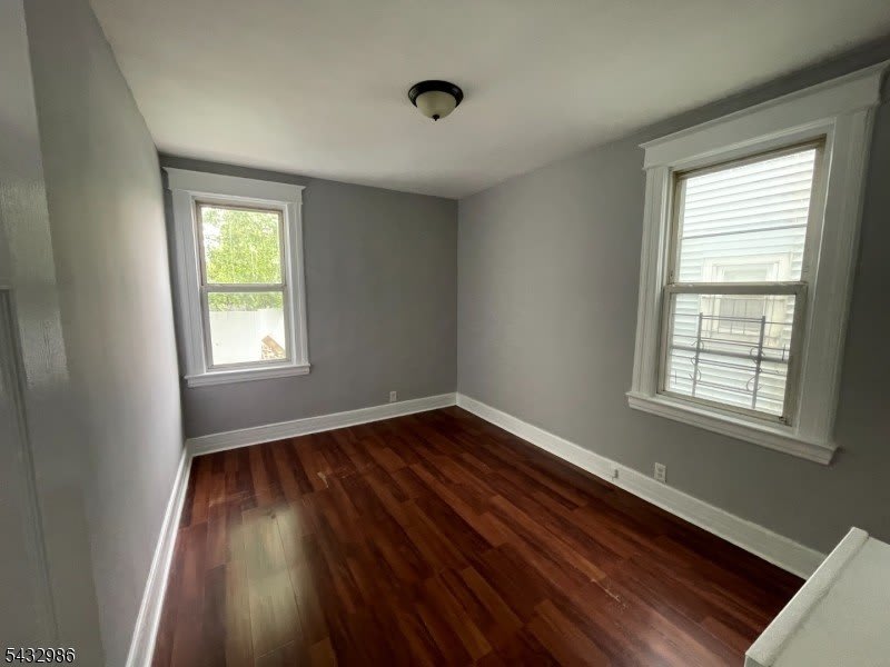 8 Treacy Ave – photo 5