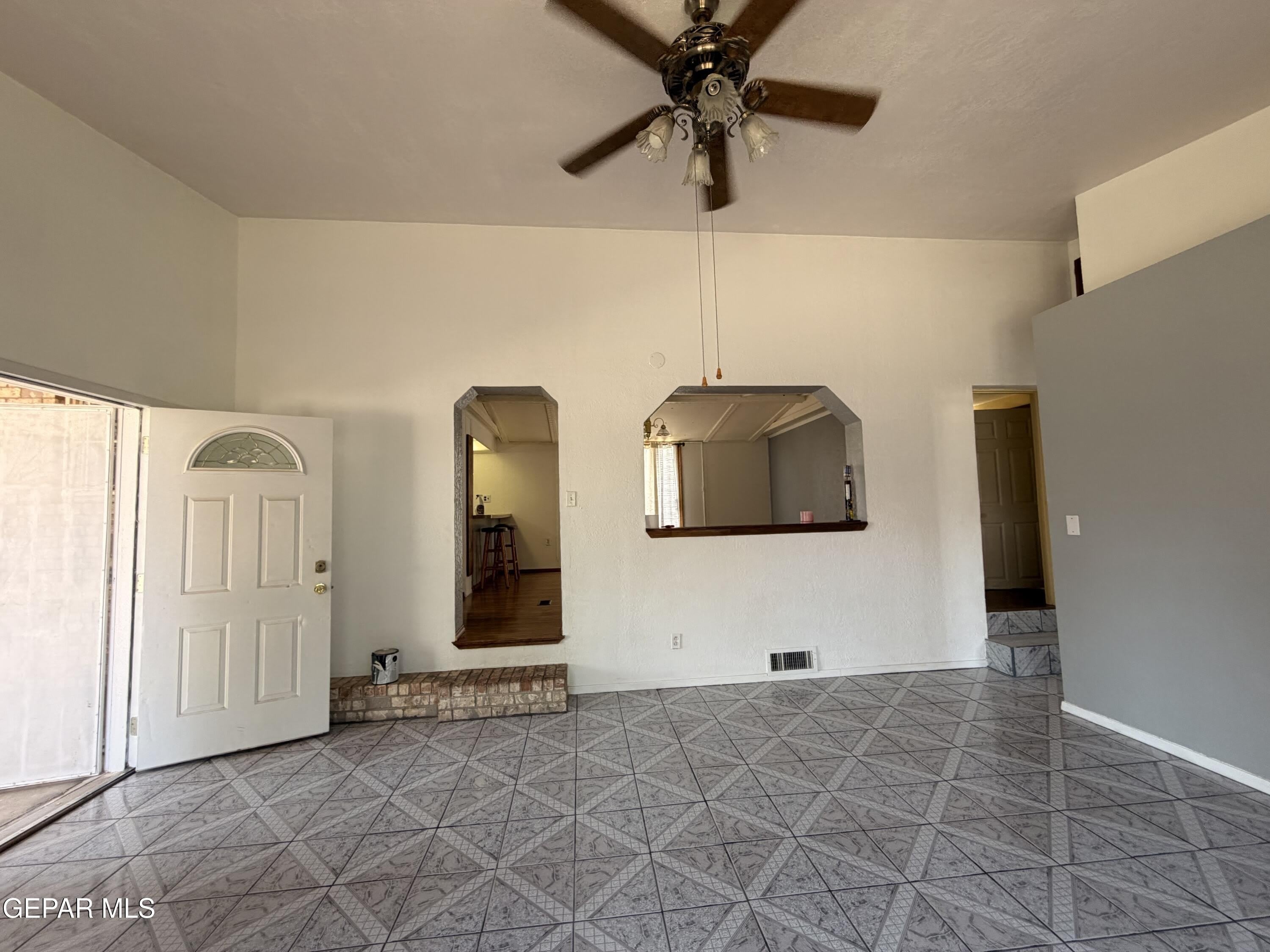12760 CRISANTEMO Drive – photo 3