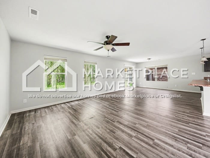 201 Sedgewick Dr – photo 3