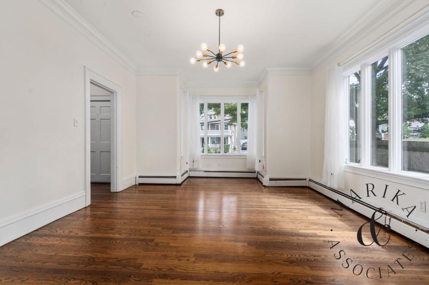 60 Parsons St. – photo 1