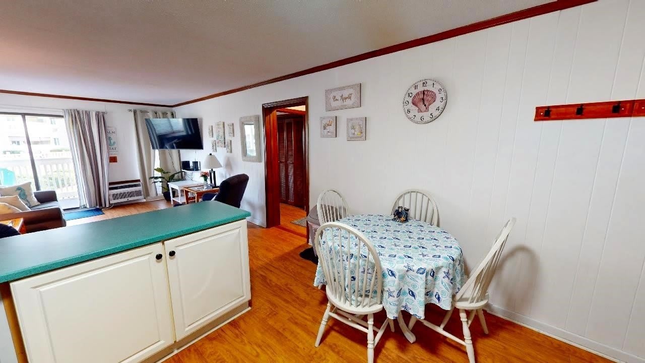 9660 Shore Dr. – photo 5