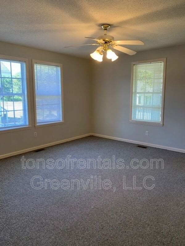 208 Church Street – photo 2