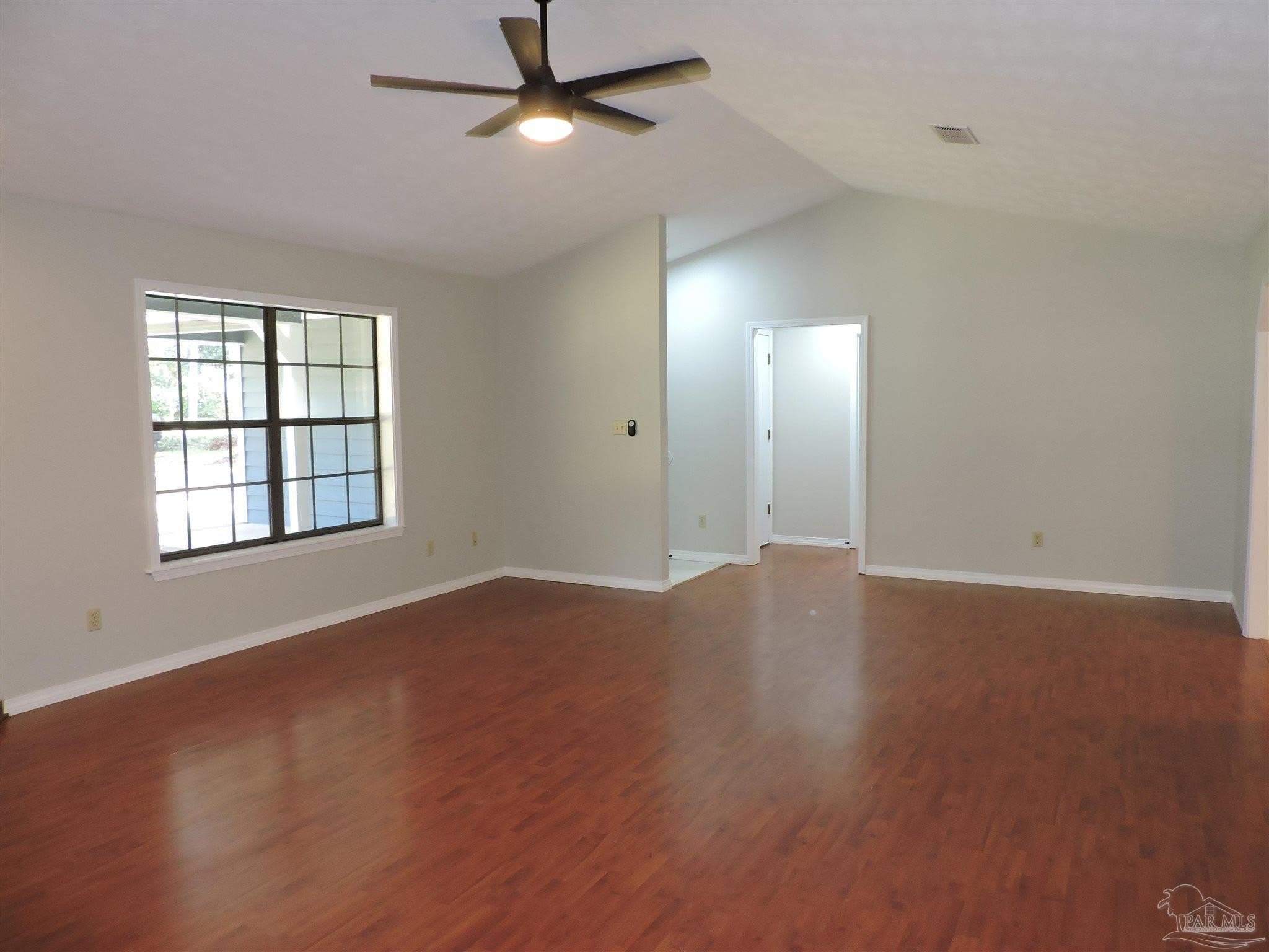 5261 Rowe Trl – photo 5