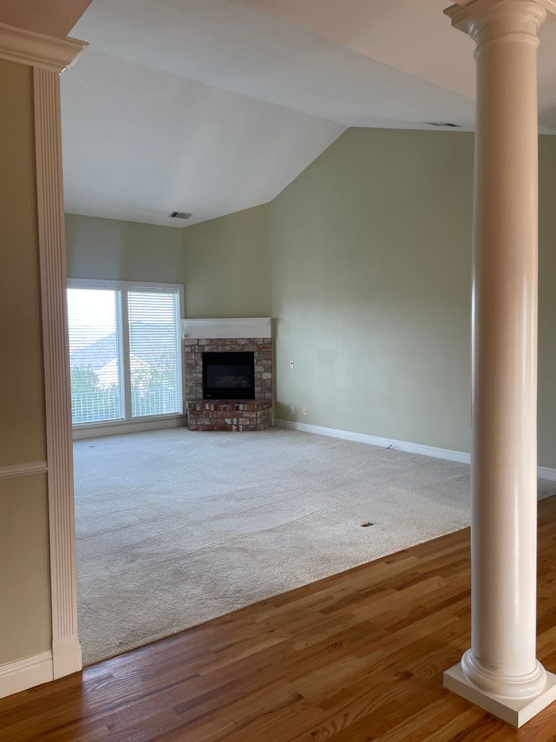 Luxury Living in The Knolls – photo 5