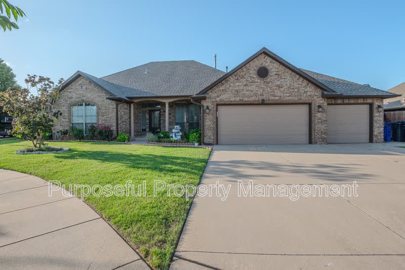 8833 Northwest 114th Circle – photo 3