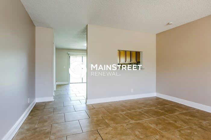 5196 Edgecliff Avenue – photo 5