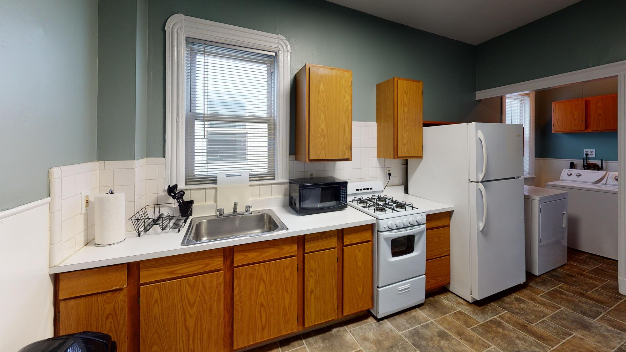 789 Columbia Rd – photo 1