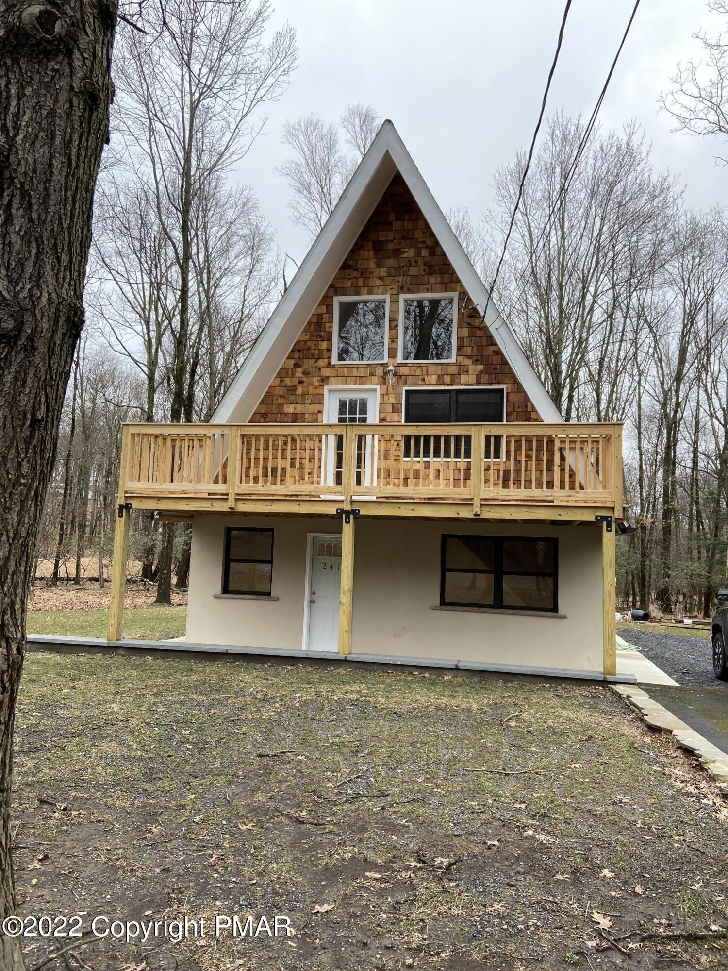 241 Pine Tree Drive – photo 2